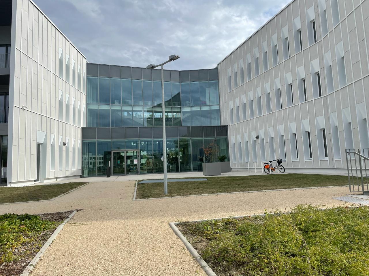 Bureau Olivet 1104m² Location bureau Olivet Loiret OLBUR2205215 0